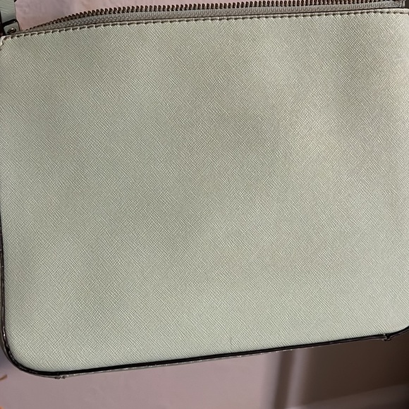 Kate Spade. Mint green cross body purse. Silver hardware. Gently loved🧡 - Picture 4 of 4